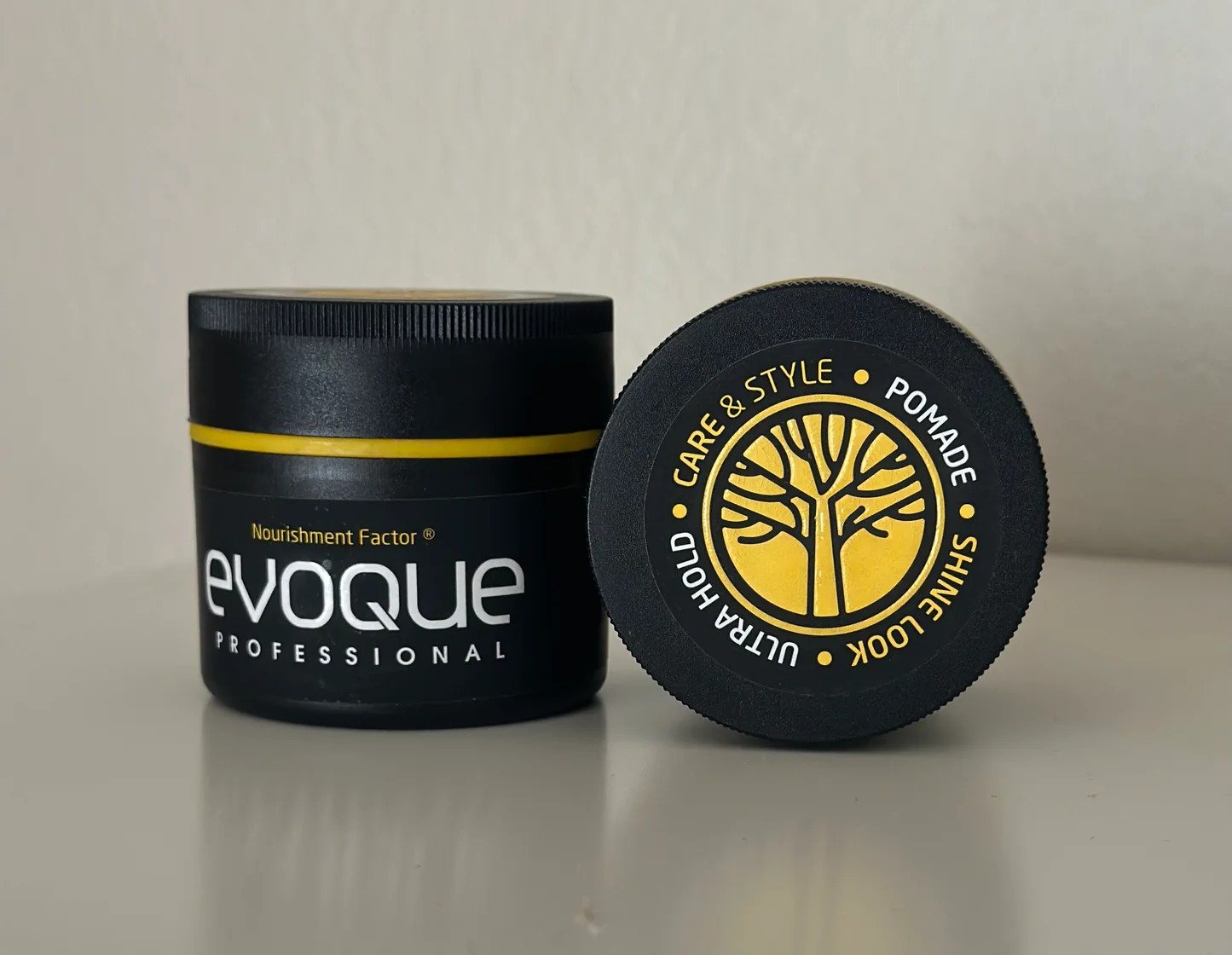 ŞEKİLLENDİRİCİ  POMADE ULTRA HOLD